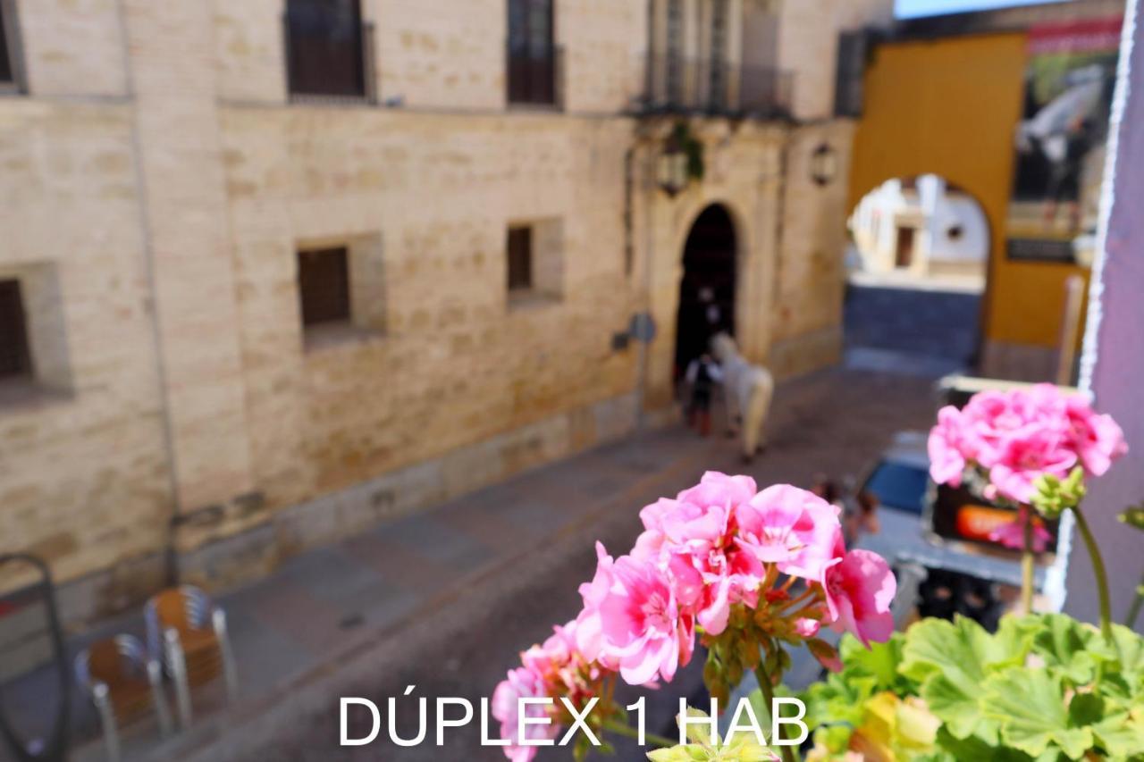 קורדובה Casas Caballerizas Mezquita 1 Y 3 Hab מראה חיצוני תמונה